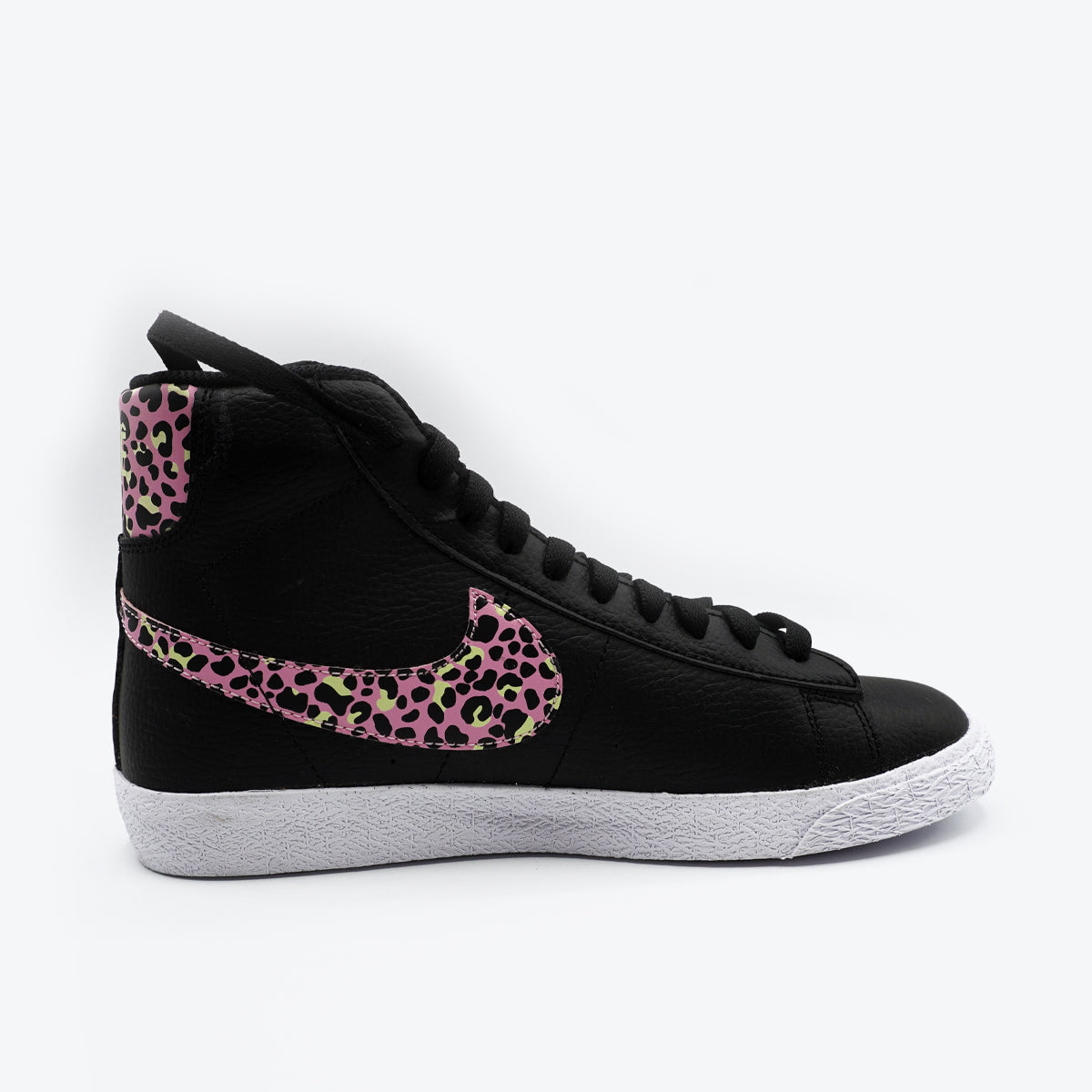 Nike Blazer Mid (GS) Black/Pink  UK 5.5