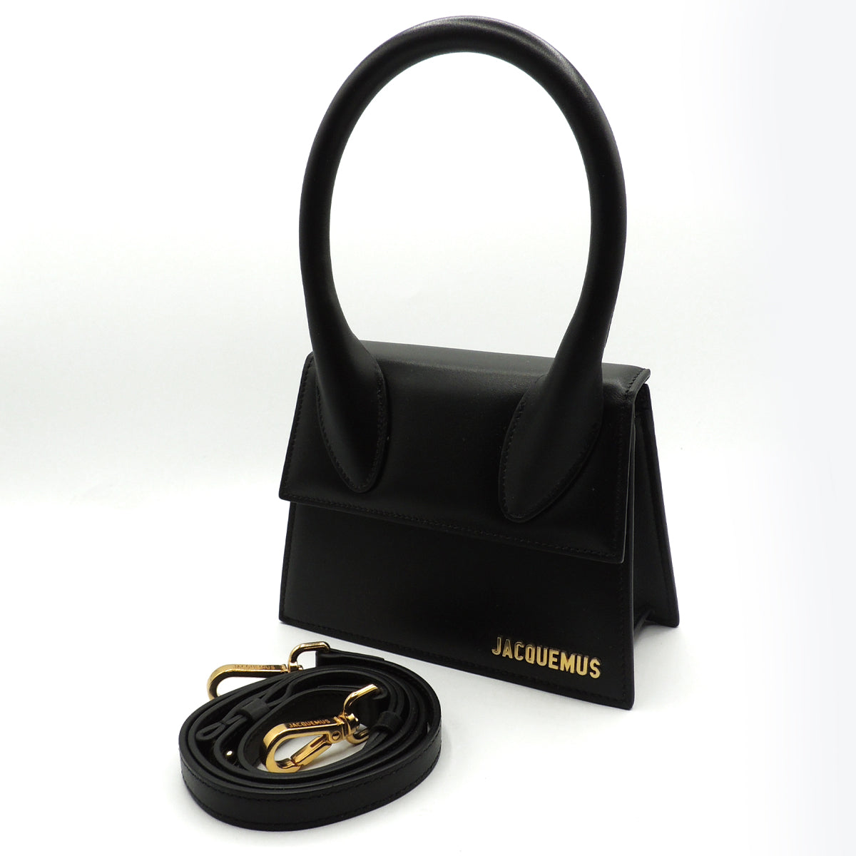 Jacquemus Le Chiquito Moyen leather top-handle bag in black