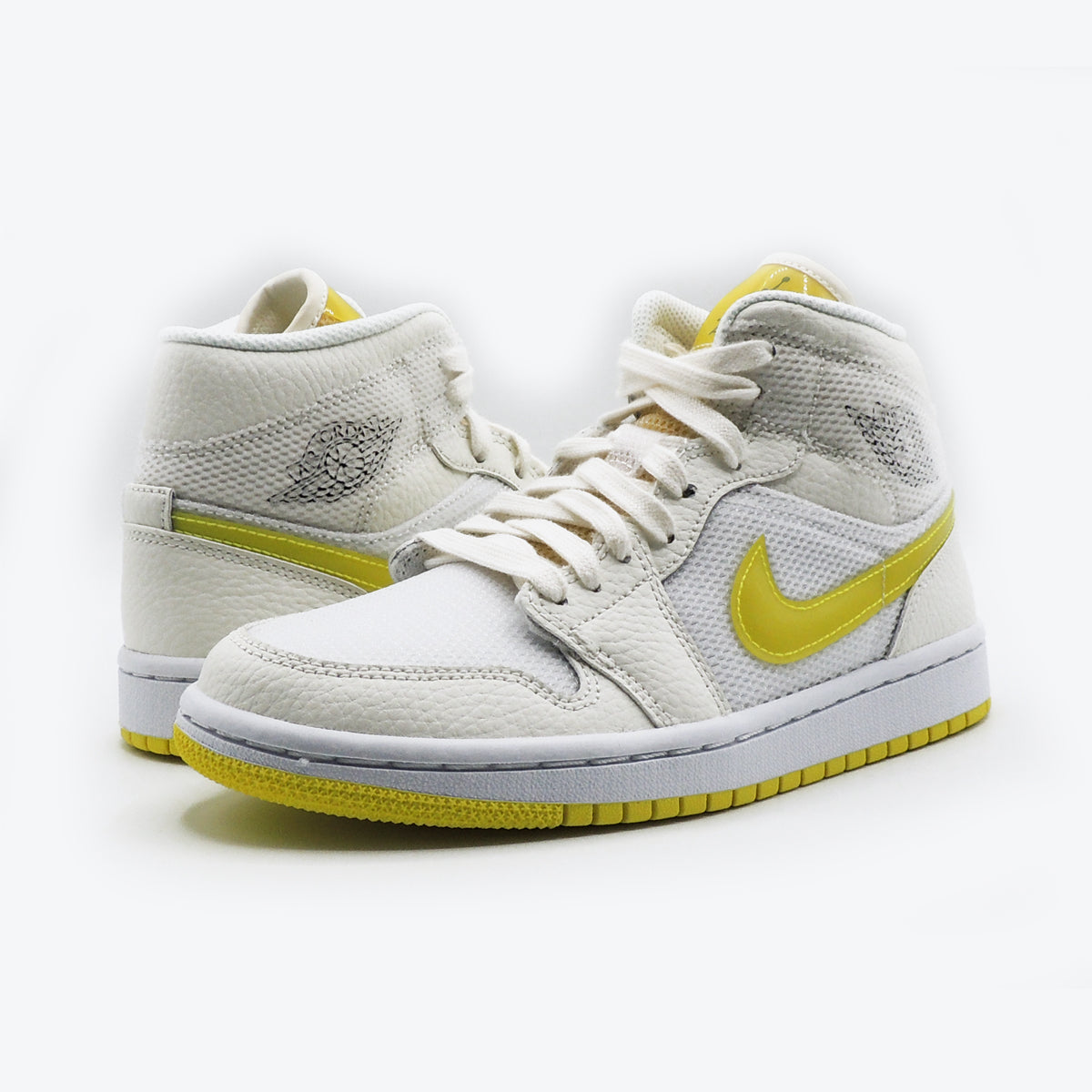 Air Jordan 1 Mid SE Voltage Trainers in Yellow - UK 3.5